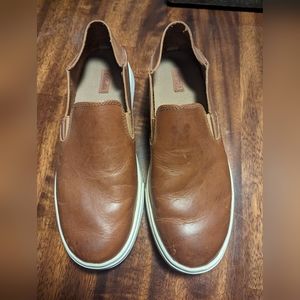 OluKai Slip on shoes - Size 8.5